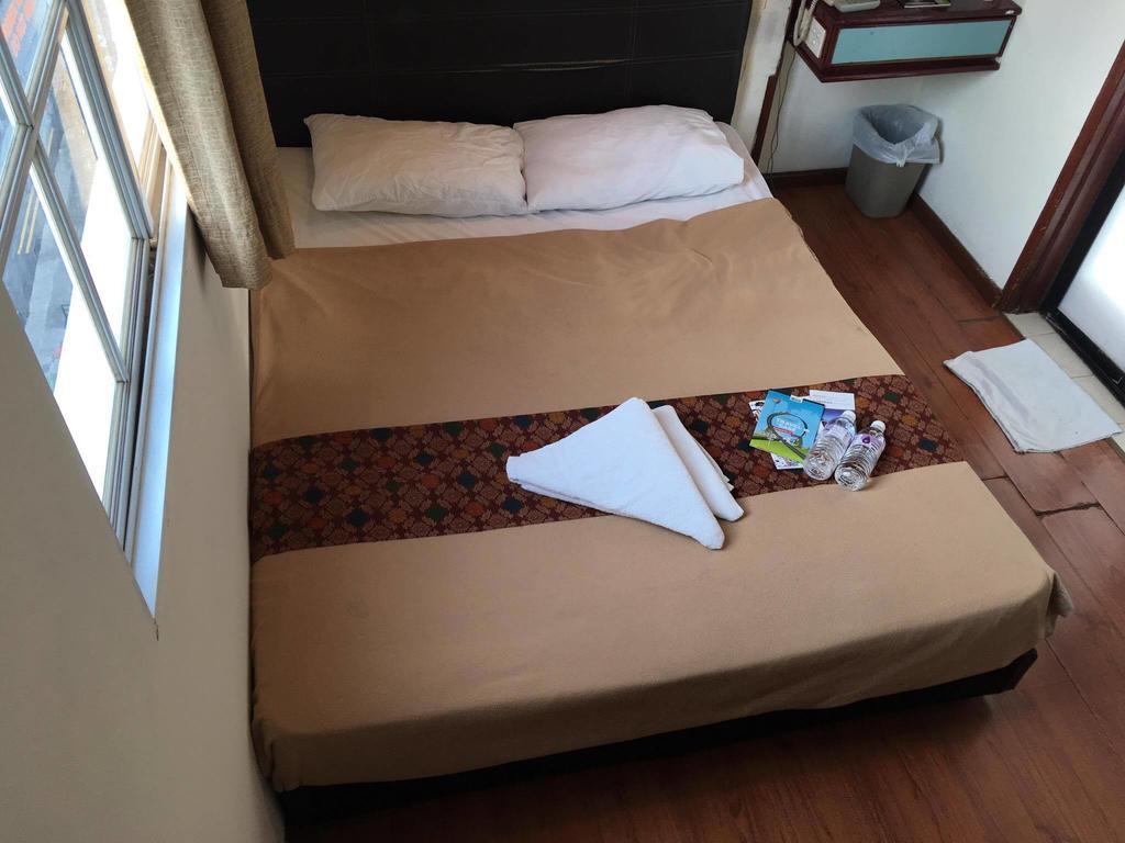 Happy Hotel สิงคโปร์ ภายนอก รูปภาพ
